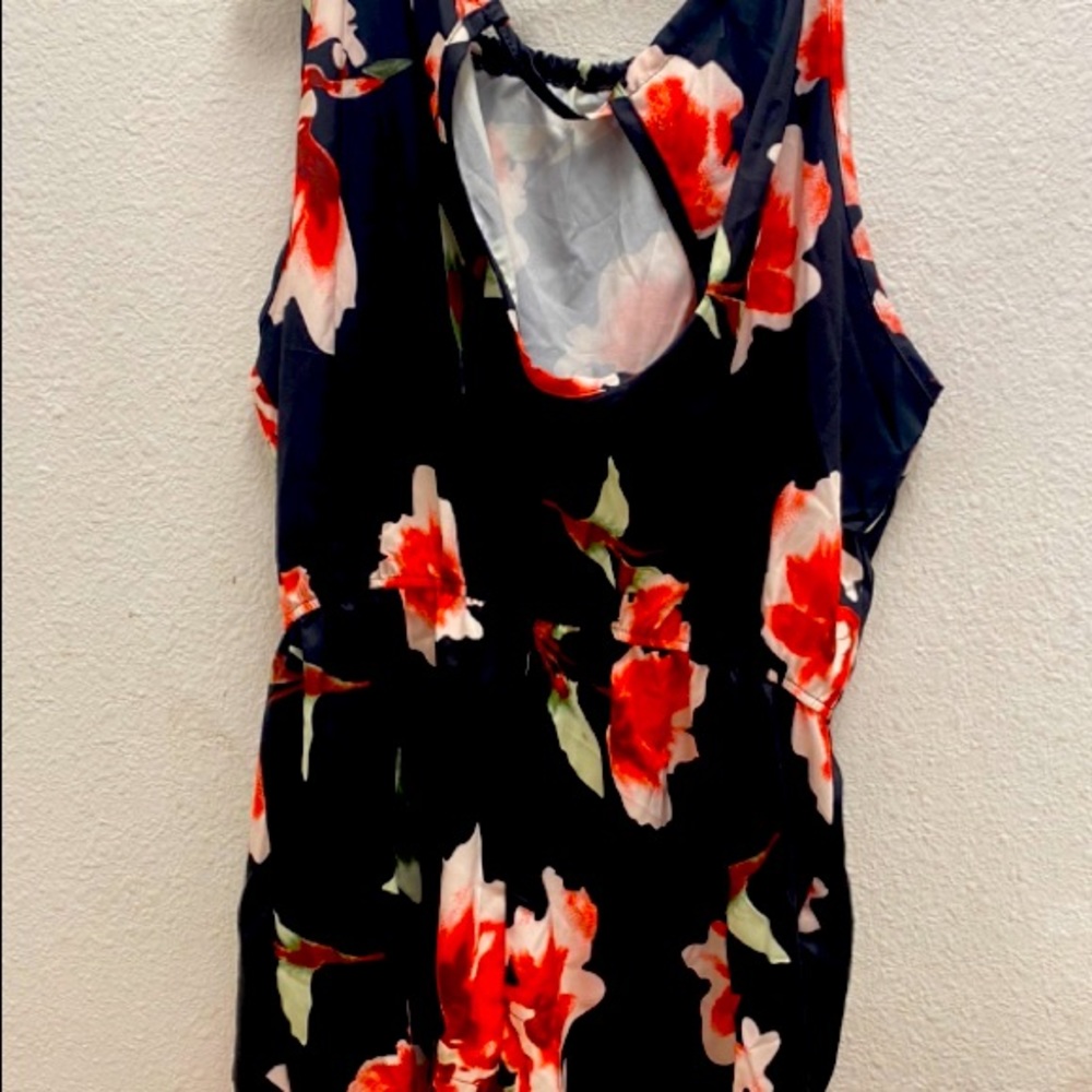 This is a Yoins shorts romper